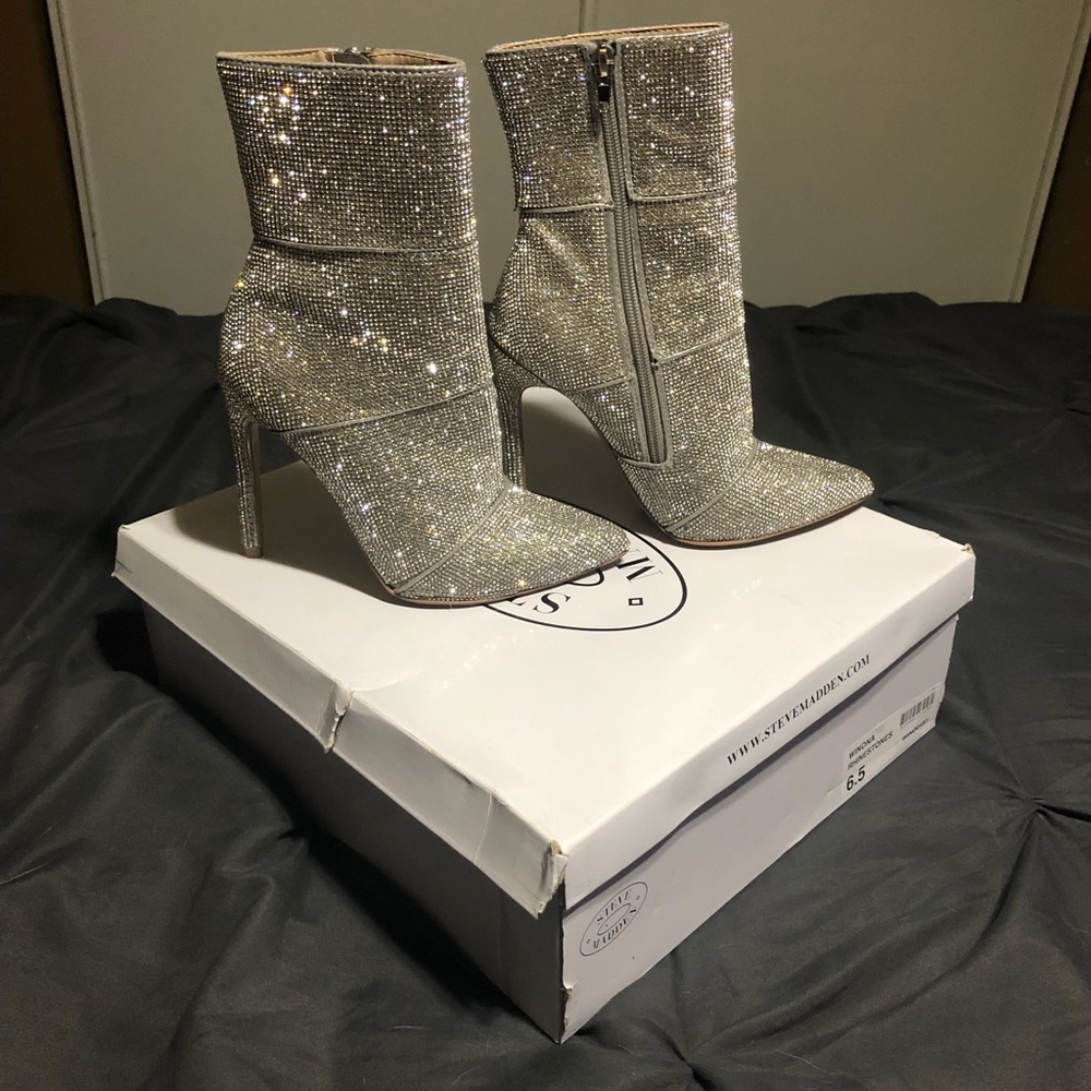 Steve Madden Rhinestone boots